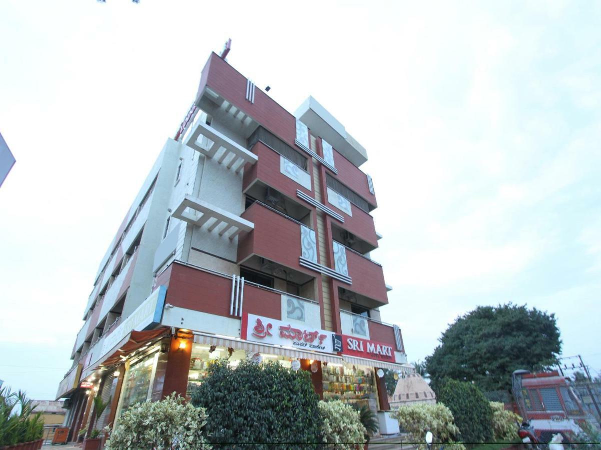 Oyo 19957 Annapoorna Castle Hotel Kadur Екстериор снимка